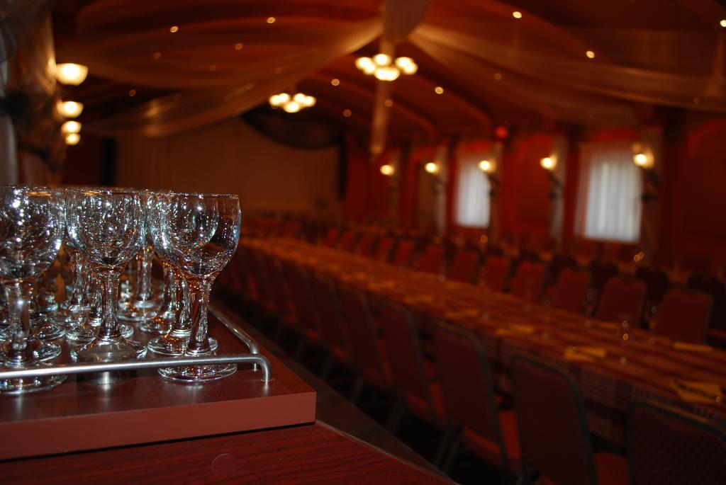 Bed and Breakfast Aranytal Panzio Комаром Екстер'єр фото